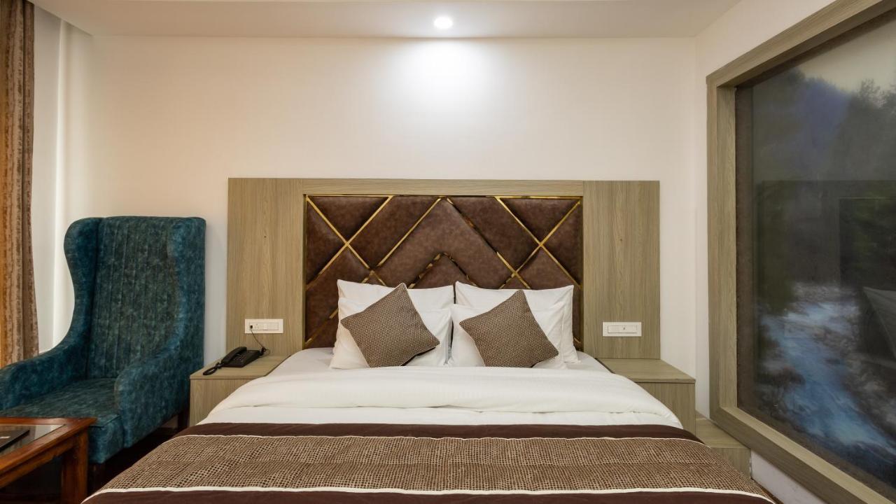 Snow White Regency, Manali Hotel - Manali (Himachal Pradesh) — Photos 3
